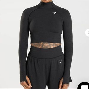 High Neck - 2.0 vital seamless crop top (XS) BRAND NEW WITHOUT TAGS, never worn